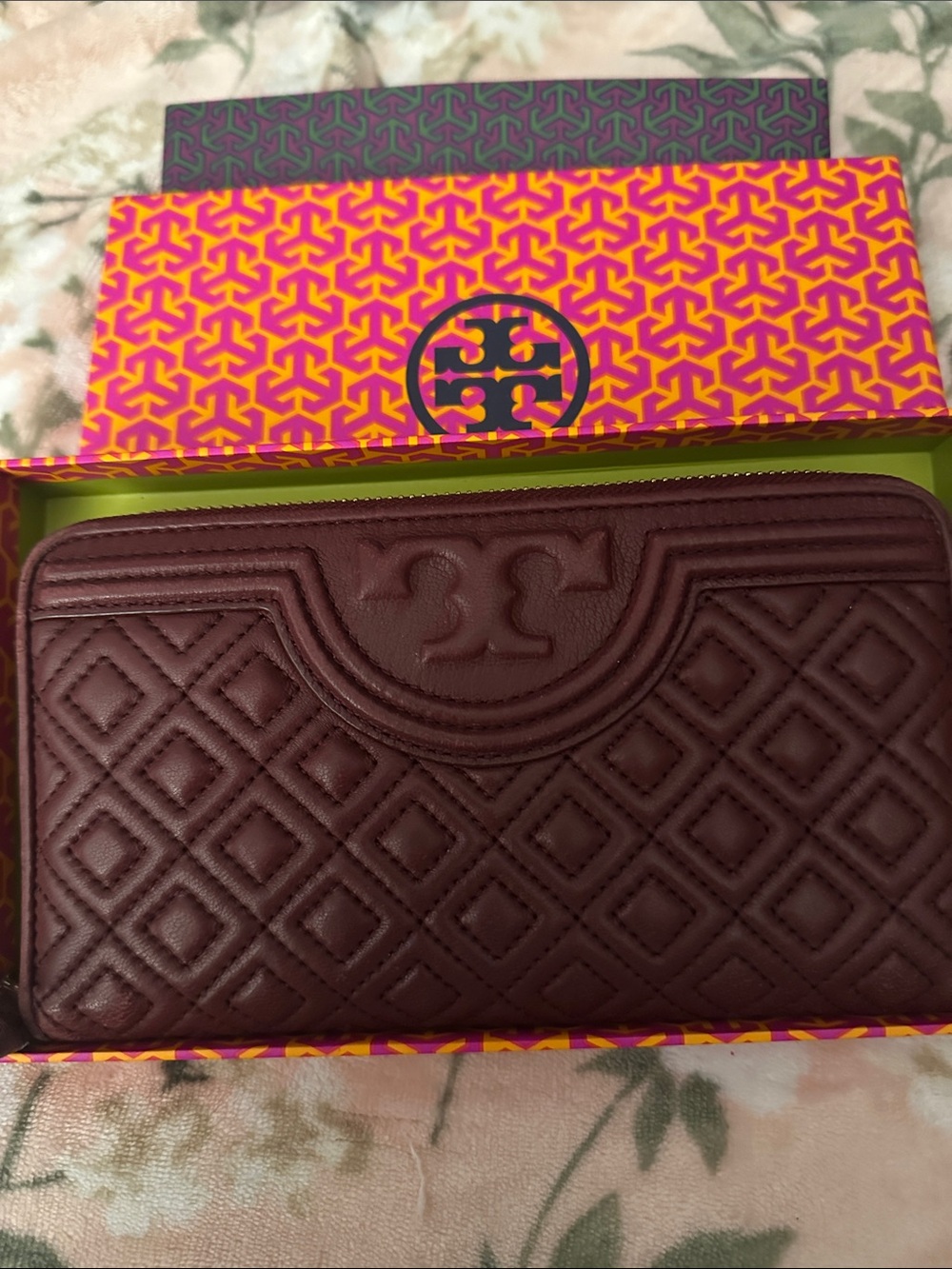 Tory Burch Quilted Zip-Around Wallet in Burgundy W/box and Gift Bag